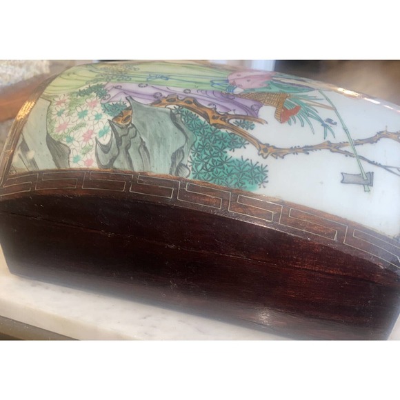 Antique Chinese porcelain &wood trinket box Fine Inlay Around Boarder 8”x7x3.5” - Picture 4 of 6